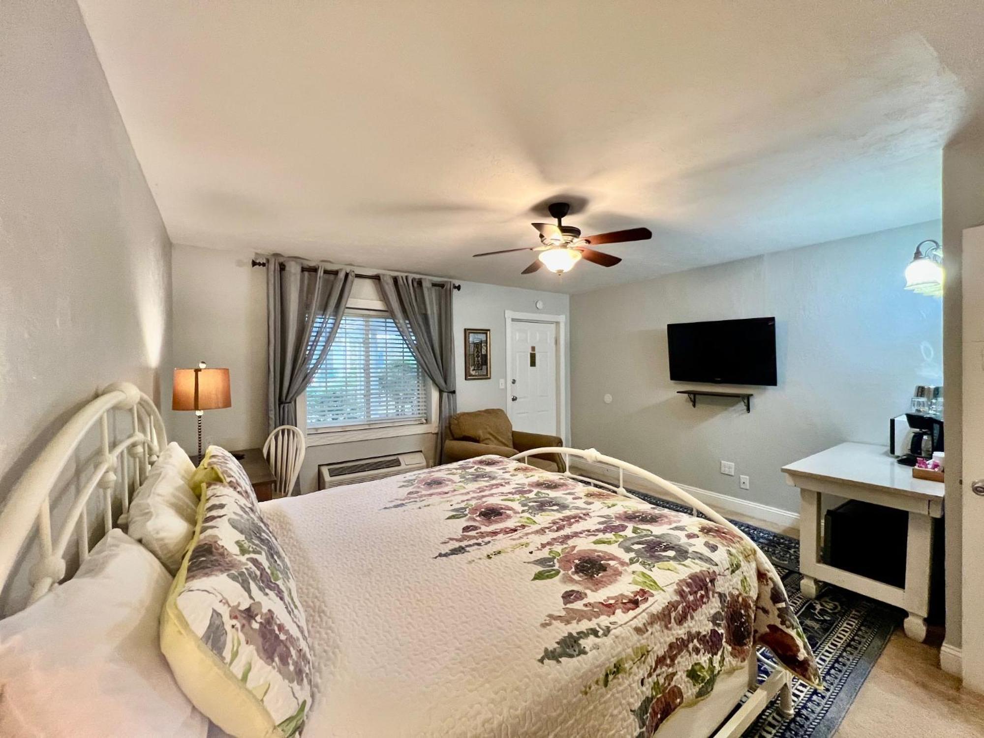 The Mount Vernon Inn Extérieur photo
